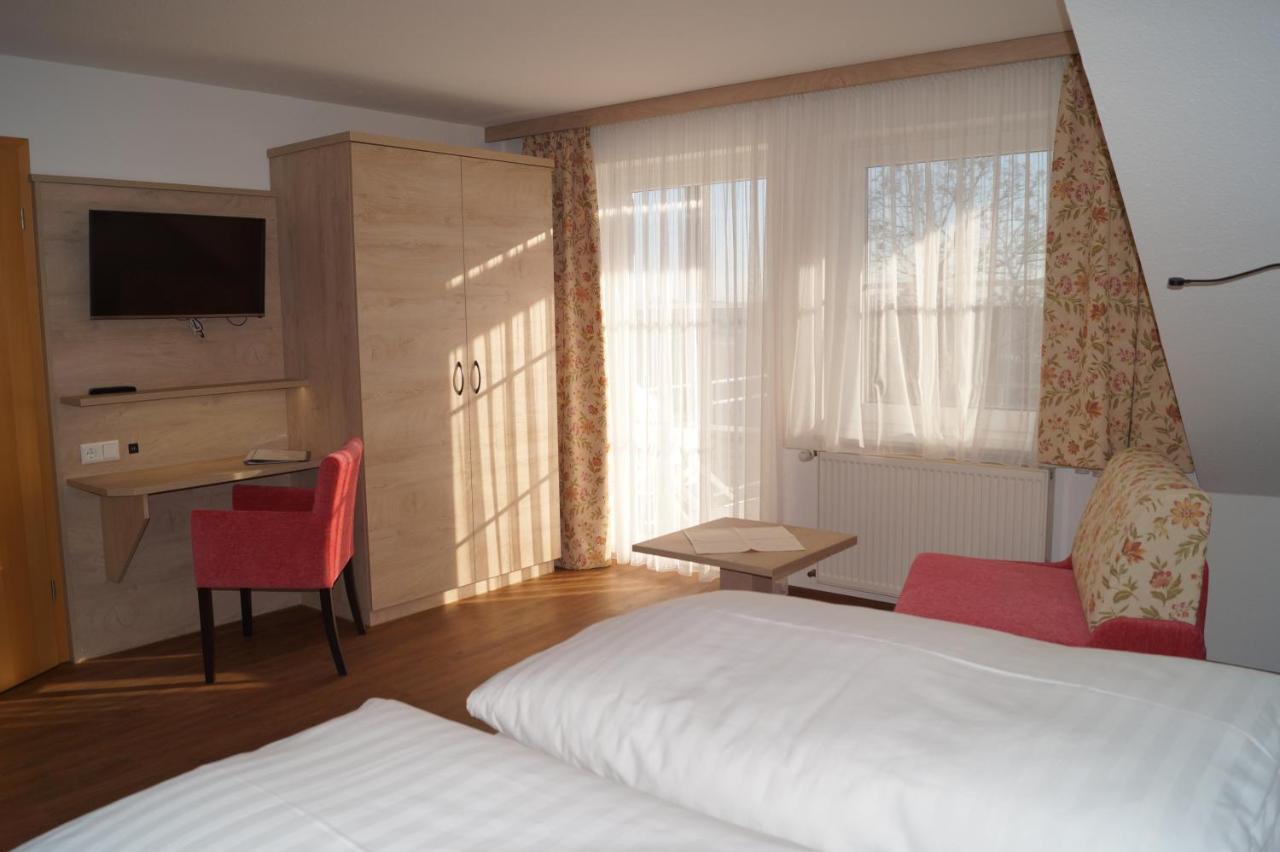 Landhotel Schellenberg Uberlingen Exterior photo